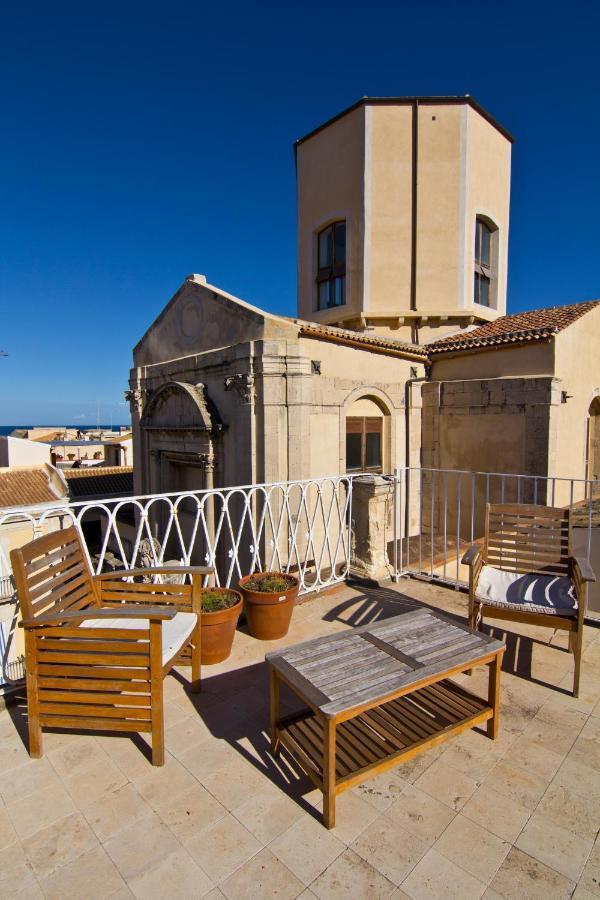 La Via Della Giudecca Bed & Breakfast Syracuse Bagian luar foto