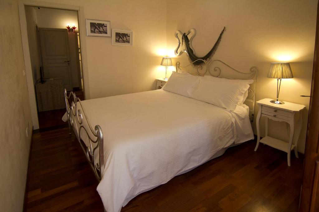 La Via Della Giudecca Bed & Breakfast Syracuse Ruang foto
