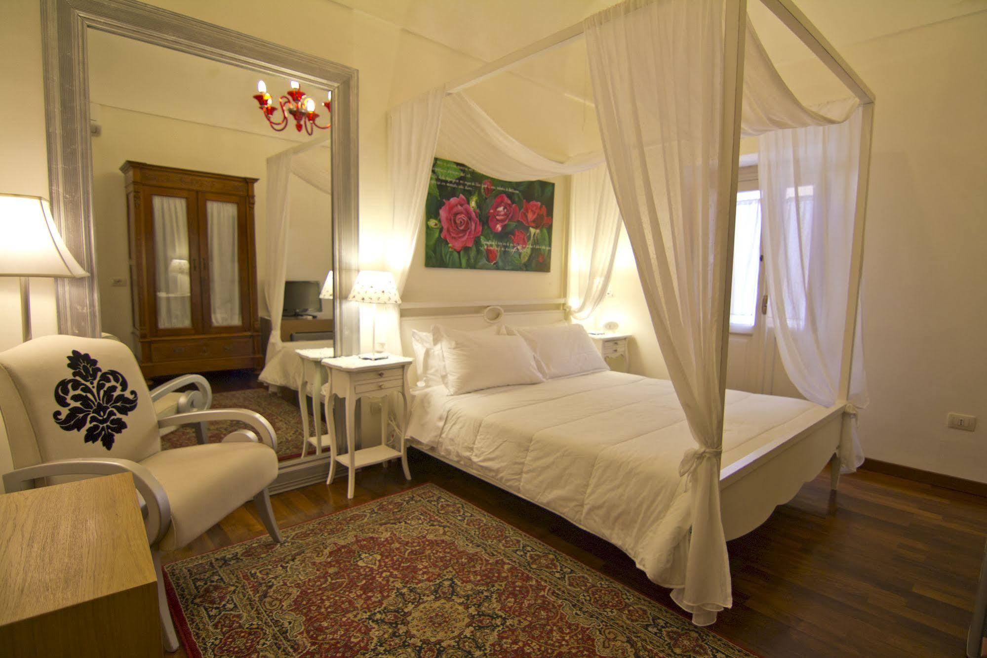 La Via Della Giudecca Bed & Breakfast Syracuse Bagian luar foto